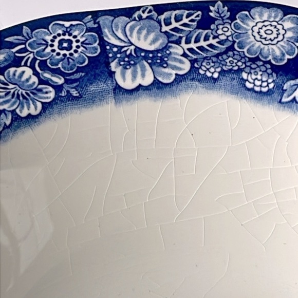 Liberty Blue Round Serving Dish Staffordshire England Ironstone Blue and White - Picture 7 of 8